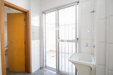 Apartamento para alugar com 156m², 3 quartos e 2 vagasÁrea de Serviço