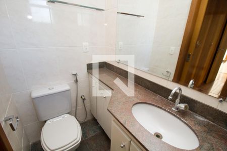 Apartamento para alugar com 156m², 3 quartos e 2 vagasBanheiro da Suíte