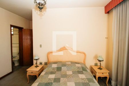 Casa para alugar com 385m², 3 quartos e 5 vagasSuíte