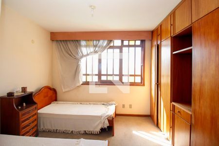 Casa para alugar com 385m², 3 quartos e 5 vagasQuarto 1