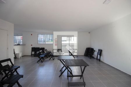 Apartamento para alugar com 40m², 2 quartos e sem vagaÁrea comum - Salão de festas