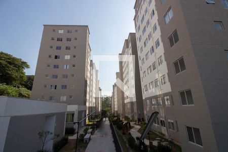 Apartamento para alugar com 40m², 2 quartos e sem vagaÁrea comum
