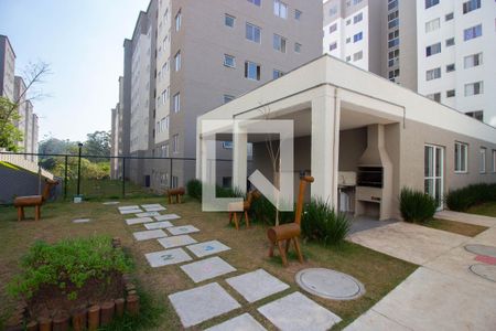 Apartamento para alugar com 40m², 2 quartos e sem vagaÁrea comum - Churrasqueira