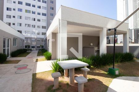 Apartamento para alugar com 40m², 2 quartos e sem vagaÁrea comum - Churrasqueira