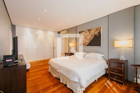 Apartamento à venda com 272m², 3 quartos e 2 vagasSuíte