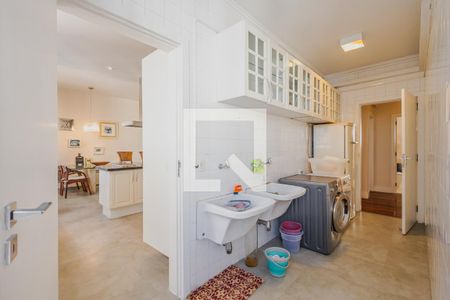 Apartamento à venda com 272m², 3 quartos e 2 vagasÁrea de Serviço