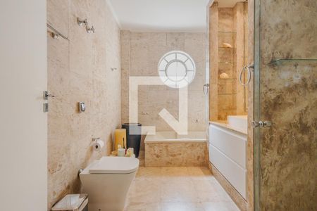 Apartamento à venda com 272m², 3 quartos e 2 vagasBanheiro