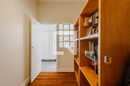 Apartamento à venda com 272m², 3 quartos e 2 vagasQuarto 3