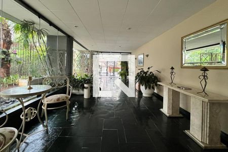 Apartamento à venda com 85m², 2 quartos e 1 vagaHall