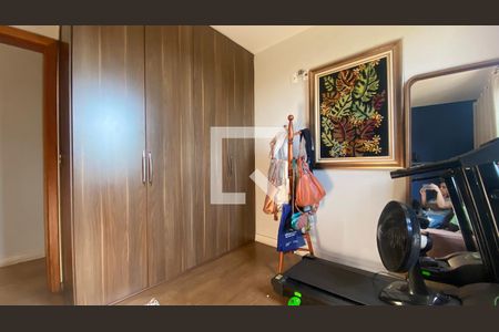 Apartamento à venda com 120m², 4 quartos e 2 vagas Apartamento à venda com 120m², 4 quartos e 2 vagasQuarto 3