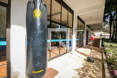 Apartamento à venda com 380m², 5 quartos e 4 vagas Apartamento à venda com 380m², 5 quartos e 4 vagasArea de Luta