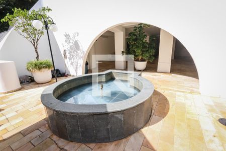 Apartamento à venda com 380m², 5 quartos e 4 vagas Apartamento à venda com 380m², 5 quartos e 4 vagasÁrea comum