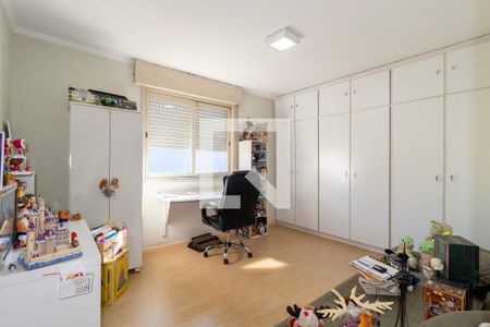 Apartamento à venda com 178m², 4 quartos e 1 vagaQuarto 2