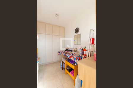 Apartamento à venda com 178m², 4 quartos e 1 vagaÁrea de Serviço - Quarto