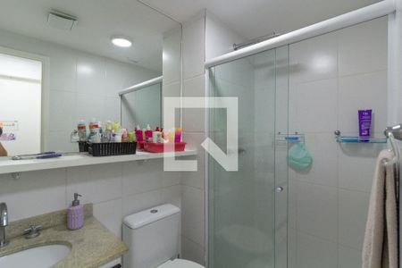 Apartamento à venda com 81m², 3 quartos e 2 vagasBanheiro