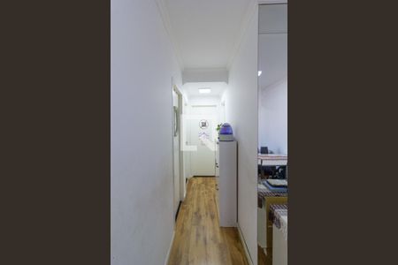 Apartamento à venda com 81m², 3 quartos e 2 vagasCorredor