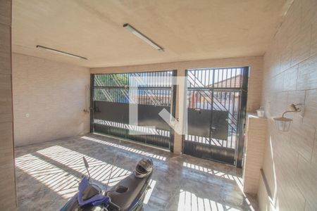 Garagem de casa à venda com 5 quartos, 230m² em Vila Divina Pastora, São Paulo