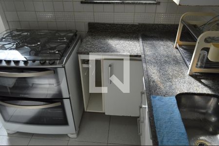Casa de condomínio para alugar com 140m², 3 quartos e 1 vagaCozinha