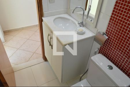 Casa de condomínio para alugar com 140m², 3 quartos e 1 vagaBanheiro da Suíte 2