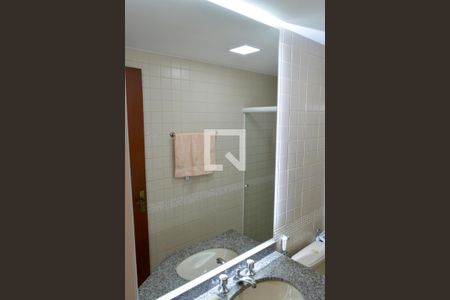 Casa de condomínio para alugar com 140m², 3 quartos e 1 vagaBanheiro da Suíte 1