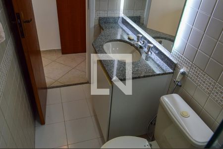 Casa de condomínio para alugar com 140m², 3 quartos e 1 vagaBanheiro da Suíte 1