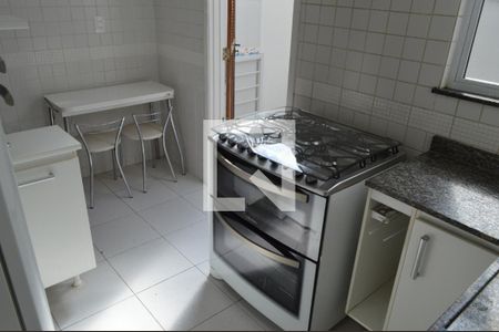 Casa de condomínio para alugar com 140m², 3 quartos e 1 vagaCozinha