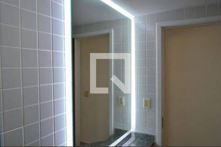 Casa de condomínio para alugar com 140m², 3 quartos e 1 vagaBanheiro