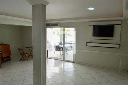 Casa de condomínio para alugar com 140m², 3 quartos e 1 vagaÁrea comum - Salão de festas