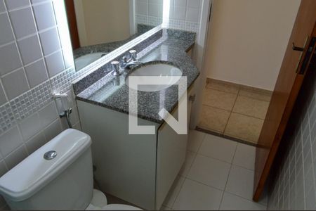 Casa de condomínio para alugar com 140m², 3 quartos e 1 vagaBanheiro
