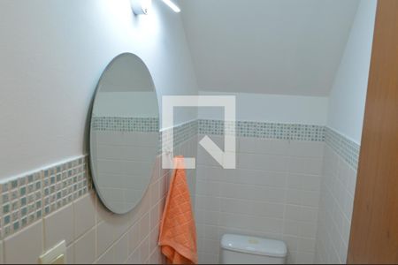 Casa de condomínio para alugar com 140m², 3 quartos e 1 vagaLavabo