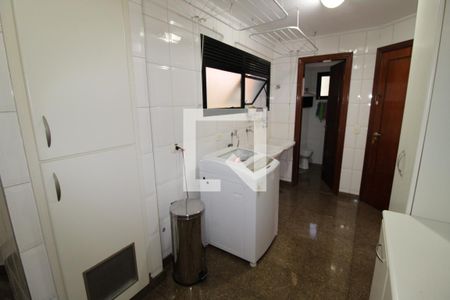 Apartamento à venda com 230m², 3 quartos e 4 vagasÁrea de Serviço