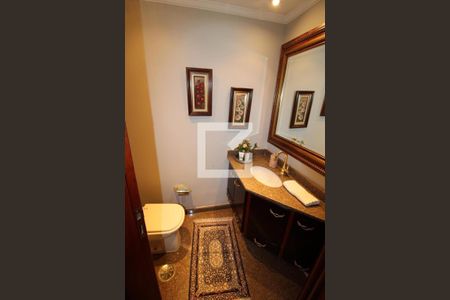 Apartamento à venda com 230m², 3 quartos e 4 vagasLavabo