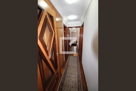 Apartamento à venda com 230m², 3 quartos e 4 vagasCorredor