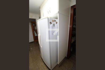 Apartamento à venda com 230m², 3 quartos e 4 vagasCozinha