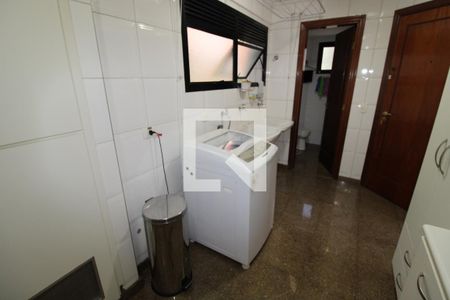 Apartamento à venda com 230m², 3 quartos e 4 vagasÁrea de Serviço