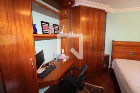 Apartamento à venda com 230m², 3 quartos e 4 vagasSuíte 1