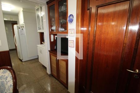 Apartamento à venda com 230m², 3 quartos e 4 vagasCopa