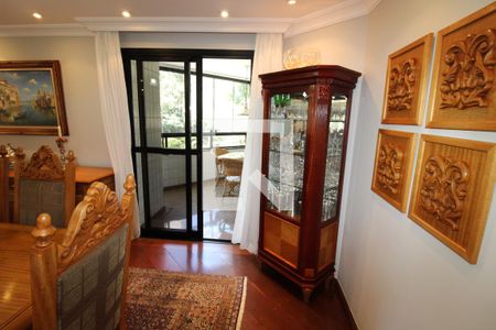 Apartamento à venda com 230m², 3 quartos e 4 vagasSala