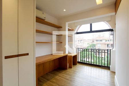 Apartamento à venda com 200m², 3 quartos e 2 vagas Apartamento à venda com 200m², 3 quartos e 2 vagasQuarto 2