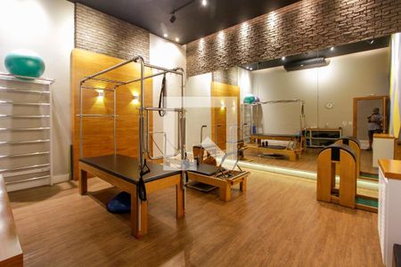 Apartamento à venda com 200m², 3 quartos e 2 vagas Apartamento à venda com 200m², 3 quartos e 2 vagasÁrea comum