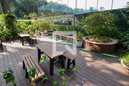 Apartamento à venda com 200m², 3 quartos e 2 vagas Apartamento à venda com 200m², 3 quartos e 2 vagasÁrea comum