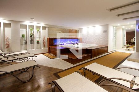 Apartamento à venda com 200m², 3 quartos e 2 vagas Apartamento à venda com 200m², 3 quartos e 2 vagasÁrea comum