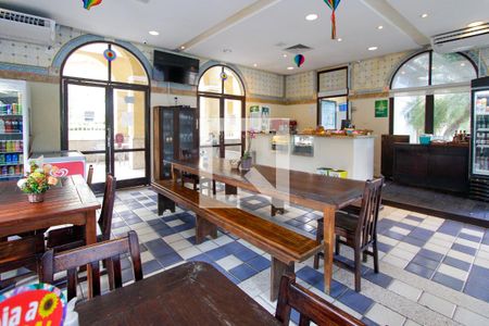 Apartamento à venda com 200m², 3 quartos e 2 vagas Apartamento à venda com 200m², 3 quartos e 2 vagasÁrea comum