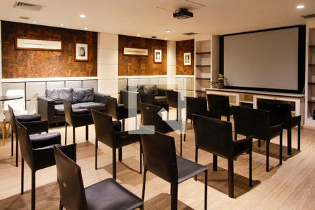 Apartamento à venda com 200m², 3 quartos e 2 vagas Apartamento à venda com 200m², 3 quartos e 2 vagasÁrea comum