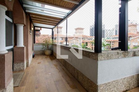 Varanda de apartamento à venda com 3 quartos, 200m² em Barra da Tijuca, Rio de Janeiro