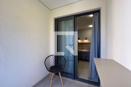Studio à venda com 24m², 1 quarto e sem vaga Studio à venda com 24m², 1 quarto e sem vagaVaranda