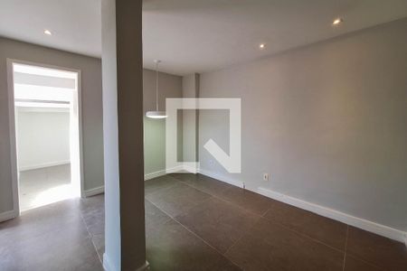 Sala de casa para alugar com 2 quartos, 60m² em Vila Progresso, Niterói