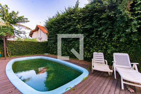 Casa à venda com 480m², 4 quartos e 2 vagas Casa à venda com 480m², 4 quartos e 2 vagasÁrea comum