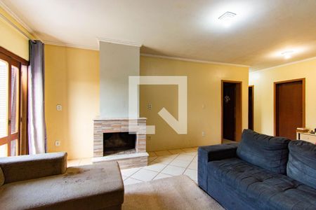 Casa à venda com 480m², 4 quartos e 2 vagas Casa à venda com 480m², 4 quartos e 2 vagasSala