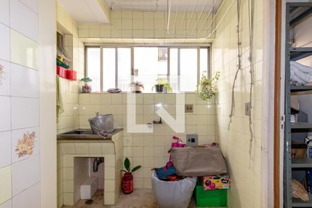 Apartamento à venda com 80m², 2 quartos e 2 vagasÁrea de Serviço